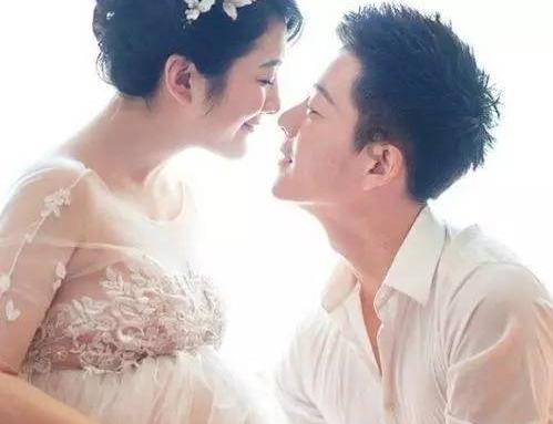 为什么他有女朋友还来撩我？撩完又不搭理我。他什么意思啊？游戏画面