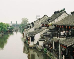 汉滨区开展“无烟佳节与爱同行”宣传活动